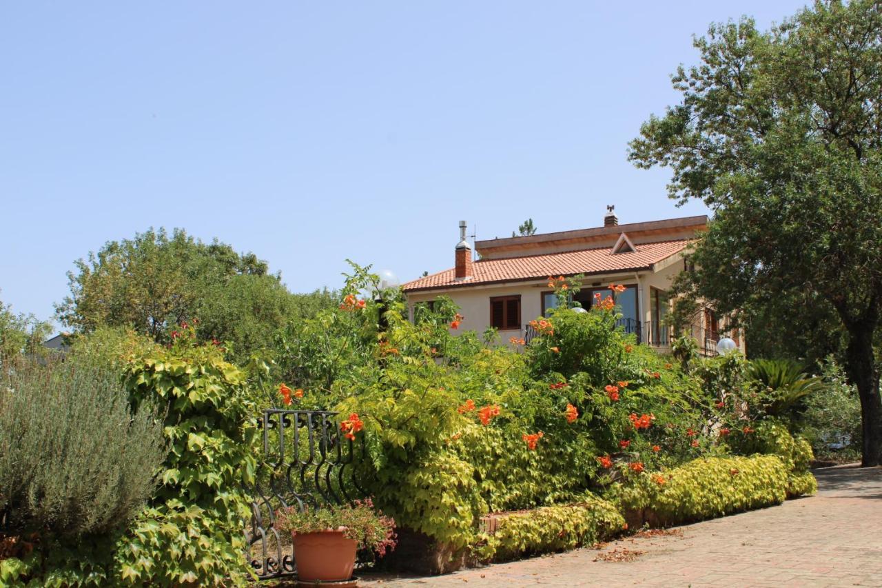 Villa Failla กัสเตลบูโอโน ภายนอก รูปภาพ